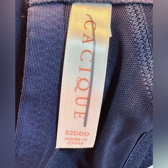 Cacique Max Boost Plunge With Lace - Picture 6 of 7